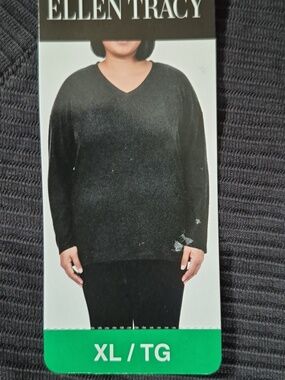 XL: 🖤 Ellen Tracy Long Sleeve T-Shirt